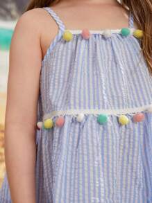 Joliand Joliand Cô Gái Trẻ Sọc Pompom Váy Dây - Xanh và trắng - Xem 7
