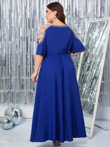 Gownix Große Größen Kurvenreiches Elegantes Abendkleid in Blau mit silbern glitzernden Pailletten, figurbetonende A-Linie Passform für Damen, Damen Hellblaues Kleid, Ausgehoutfit, Damenkleider, Elegante Kleider, Off-Shoulder Kleider, Elegante Kleider, Elegante Kleider, Elegante Kleider, Elegante Kleider, Elegante Hochzeitskleider, Damen Frühling/Sommer Kleider, Damen Resort Kleider
