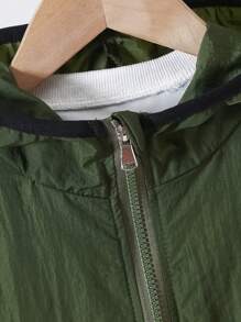 1 pieza Chaqueta ligera con capucha para niño preadolescente, manga larga, color verde con decoración de remates negros, para primavera/verano/otoño
