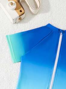 Young Boy渐变色印花连体泳衣，夏季可爱沙滩/游泳装