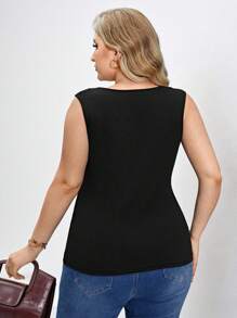 Chikora Fashionable Sleeveless Lace Tank Top For Plus Size Women - Black - View 2