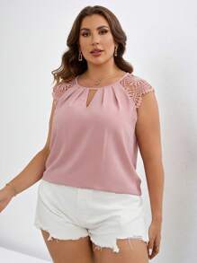 SHEIN Clasi Plus Contrast Guipure Lace Keyhole Neck Blouse - Dusty Pink - View 5