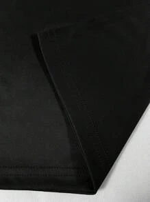 SHEIN Kaos Lengan Pendek dengan Motif Dasi Kupu-Kupu, Atasan Serbaguna dengan Potongan Longgar untuk Wanita - Hitam - View 4