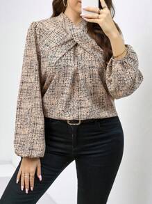 Chikora 秋冬灯笼袖衬衫，V 领，加大码，优雅设计，分层衬衫 - 彩色 - 查看 5