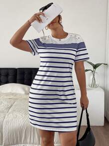 SHEIN Frenchy Women Plus Size Summer Striped Round Neck Short Sleeve Button Design Casual Dress,Summer Dresses For Women,Dresses Casual