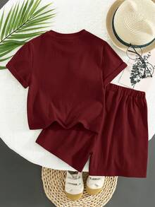 SHEIN 2pcs/Set Young Boys Casual Stylish Comfy Simple Practical Adorable Soft 3D Dinosaur Graphic Tee And Shorts Set, Suitable For Spring/Summer - Red - View 2
