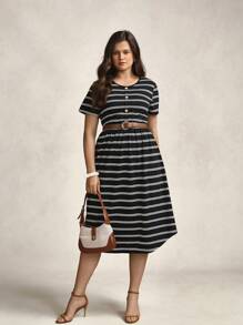 SHEIN LUNE Plus Size Women's Summer Resort Outfits Women's Round Neck Short Sleeve Striped Dress Nautical Casual For Women, Nautical Casual For Women, Resort Style Summer Beach Wedding Guest Women's Casual Dress, Summer Outfits Mother's Day Simple And Stylish, Old Money,Nautical Casual For Women,Navycore Midi Dress Old Money Navycore Dresses For Women Mother's Day Gift Mama Mother Day Seaside Holiday Outfit Striped Dress Casual Dress Sailor Dress Nautical Style Dress Blue And White Striped Loose Dress Outdoor Dress Comfortable Dress Everyday Wear Dress Short-Sleeved Striped Dress Striped Mid-Length Women's Dress Sun Hem Dress Midi Dress Cozy Fit Chillax Slouchy Casual Style Birthday Dresses For Women Summer Clothes Airport Outfit For Women Teacher Outfits For Women - Black and White - View 6
