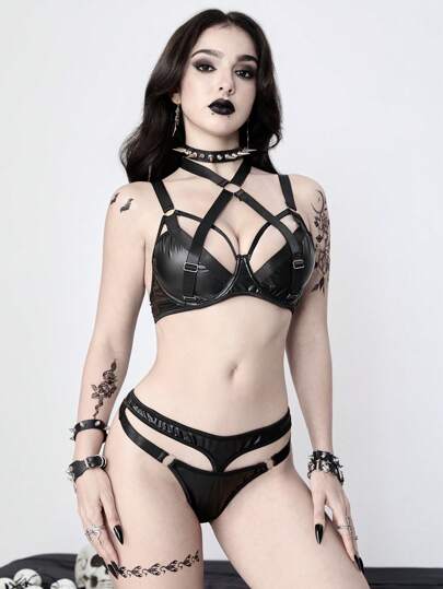 Grunge Punk Conjunto de lencería con sostén sin aros tipo halter de material PU de estilo gótico y tanga con liguero de metal en forma de corazón