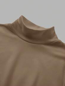 SHEIN BASICS 秋冬季基本款高领修身长袖纯色女式上衣，升级保暖内衬，时尚、休闲、舒适、百搭，不显臃肿 - 棕色 - 查看 6