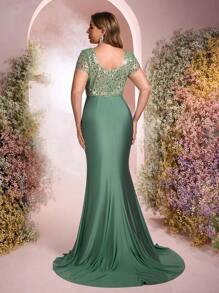 Glamrae Váy đuôi cá xếp nếp co giãn đính hạt và sequin màu xanh lá cây nhạt thanh lịch sang trọng cỡ lớn, thích hợp cho đám cưới, tiệc tùng, tiệc cocktail, những dịp trang trọng (Thiết kế trang trí đậm) - màu xanh lá - Xem 3