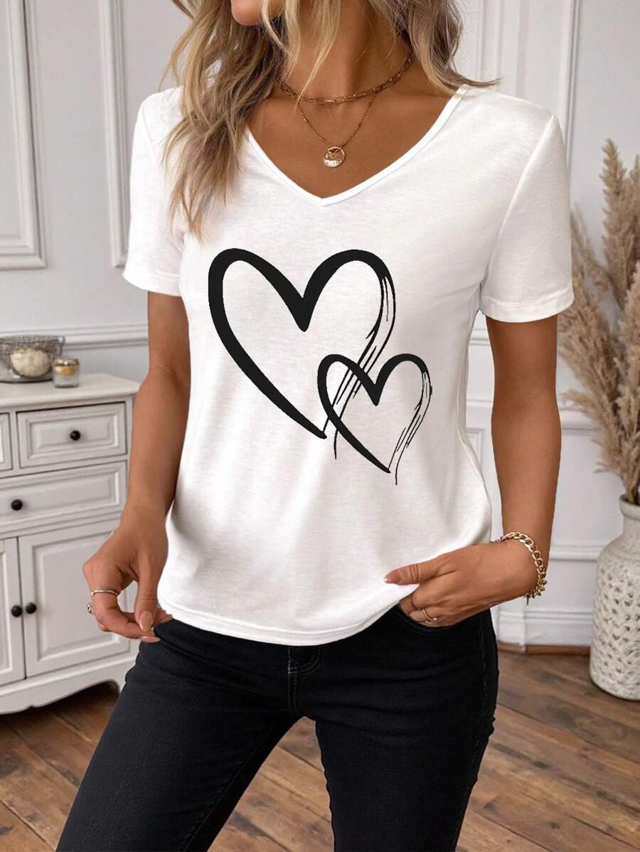 SHEIN Camiseta Feminina Casual de Manga Curta com Decote em V, Patch de Coração e Barra de Renda - Branco - Visão 1