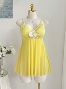 SHEIN EZwear Große Größen Sommer Strandurlaub Gelbes lässiges Slip-Kleid mit Rüschen