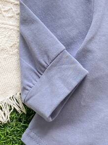 SHEIN Playful Pals 0-3 岁女婴四季服装套装：拱形下摆长袖卫衣 + 打底裤，3D“爸爸的女孩”标语，雾霾蓝色，棉质材质秋冬服装套装