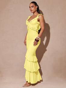 Silquee Romantic V-Neck Solid Color Dress For Spring/Summer, Suitable For Valentine's Day, Dates, Everyday Wear, And Spring Vacation, Yellow Maxi Dress Ruffle Maxi Dress Long Yellow Dress Yellow Ruffle Dress Yellow Wedding Guest Dress Tiered Ruffle Maxi Dress