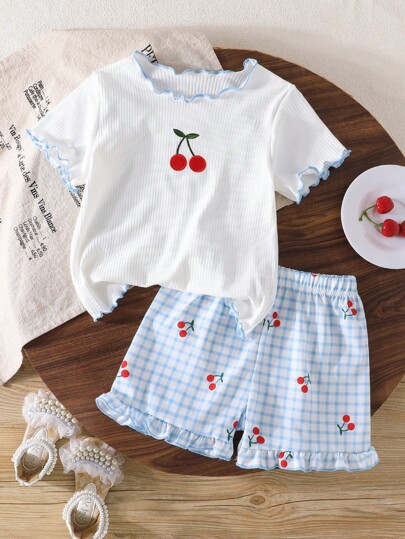 SHEIN Vintaside Kids 2pcs Girl Toddler Summer Outfit Set - Round Neck Short Sleeve T-Shirt Top Paired With Solid Color Shorts