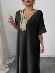 Chiquease 纯色纹理V领针织花卉开衩宽松女式短袖连衣裙 - 黑色 - 查看 5