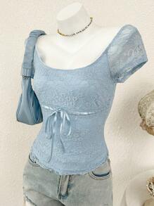 Modelyn 女士花卉蕾丝前系带短袖修身优雅 T 恤