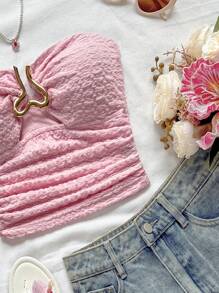 Soleia Women's Vacation White Knitted Texture Strapless Crop Top With Hollow Out Heart Metal Buckle Decor, Fitted Silhouette, Suitable For Party, Date, Afternoon Tea, Beach, Music Festival, Carnival Pink