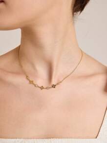 MOTF PREMIUM 18K镀金镂空花卉精致链条项链 - 金黃色 - 查看 7