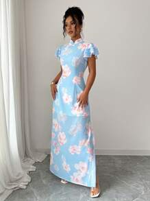Elenzga Robe imprimée en mousseline asymétrique à col volant avec boutons à la taille et coupe évasée. Élégante, romantique et adaptée à la vie quotidienne et aux vacances. - Bleu ciel - Voir 6