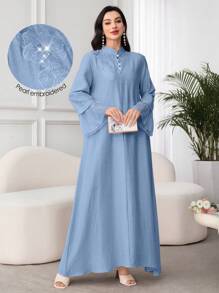 Al Najma 阿拉伯风格宽松长袖女式连衣裙，带补丁，立领，网眼嵌件 - 藍色 - 查看 3