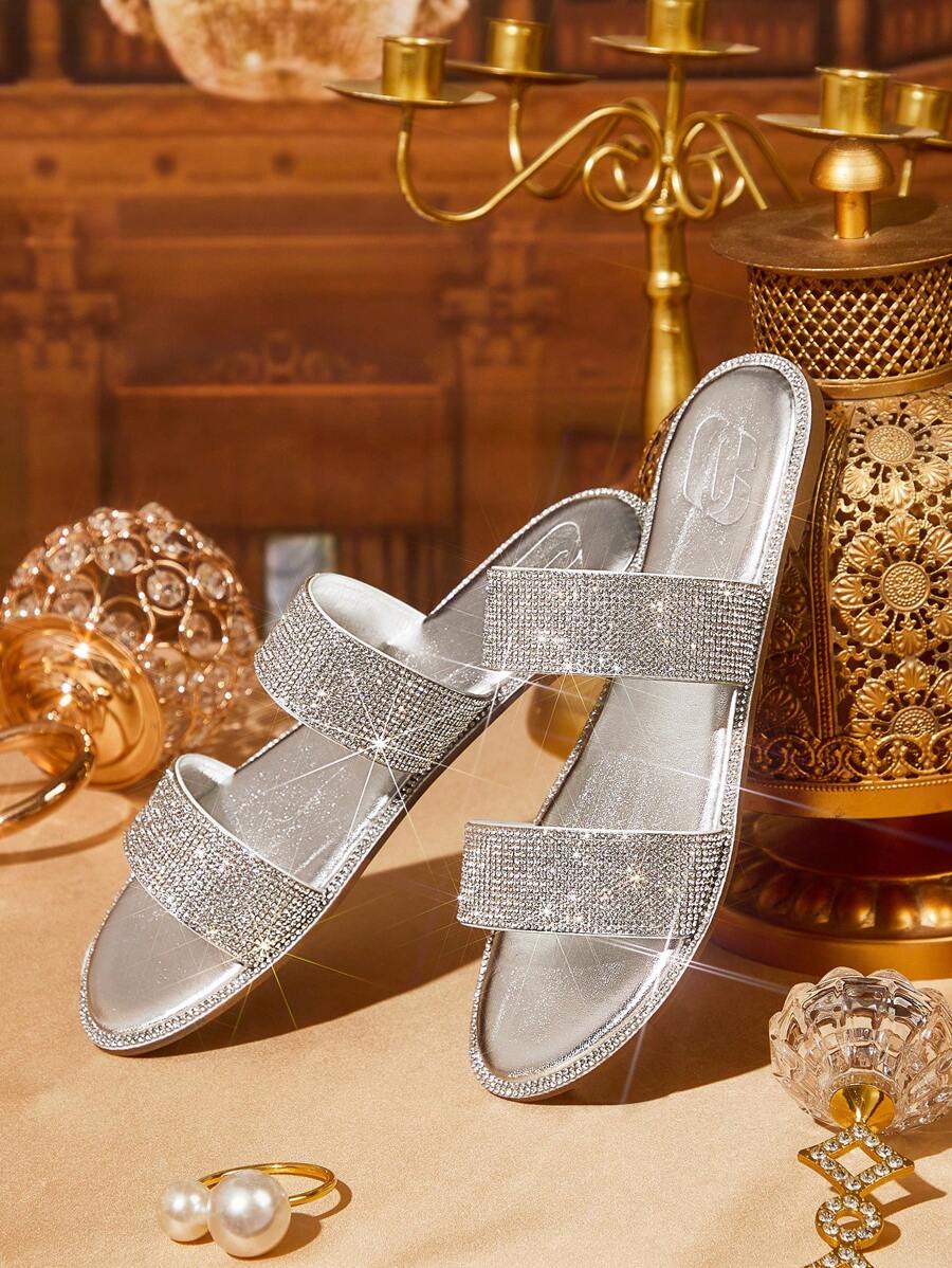 CUCCOO TILAWA Sandale plate casual cu strasuri pentru femei, la modă, cu vârf rotund, la modă, pentru exterior, argintii, confortabile