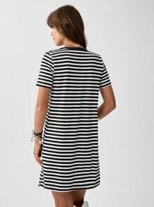 SHEIN LUNE Đầm Sọc Giải trí - Đen và trắng - Xem 2