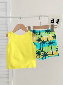 SHEIN Young Boy Casual Fashionable Printed Coconut Tree Pattern Vest And Patchwork Coconut Tree Print Shorts 2 Pieces Set, Suitable For Spring/Summer, Beach Vacation