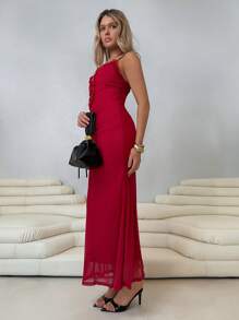 Roylia Vestido de tirantes rojo de malla con volantes en el bajo, diseño sexy calado, abertura en la espalda, silueta ajustada, para salir