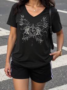 INAWLY 女士蝴蝶和心形印花 V 领休闲短袖 T 恤，复古 Y2K 美学街头服饰