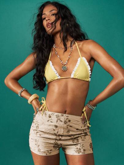 MISSGUIDED Embroidered Sequin Floral High Rise Beach Shorts Glitter Summer Festival Bottoms Tie Side Resort Board Vacation Holiday Elastic Waist Cute Ruffle Detail