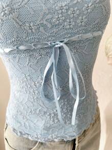 Modelyn 女士花卉蕾丝前系带短袖修身优雅 T 恤