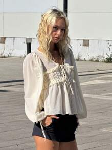 SHEIN ICON Áo sơ mi tay dài lưới xếp ly ngực viền rau diếp - Màu be - Xem 3