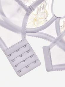 LUVLETTE Lencería para mujer plus size con sujetador sin relleno de malla y encaje, con aros, full coverage, push-up y transpirable, en color púrpura minimalista