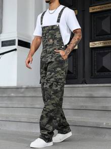 Manfinity Homme 男士休闲街头迷彩印花字母贴片斜口袋牛仔背带裤 - 彩色 - 查看 7