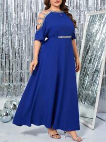 Gownix Große Größen Kurvenreiches Elegantes Abendkleid in Blau mit silbern glitzernden Pailletten, figurbetonende A-Linie Passform für Damen, Damen Hellblaues Kleid, Ausgehoutfit, Damenkleider, Elegante Kleider, Off-Shoulder Kleider, Elegante Kleider, Elegante Kleider, Elegante Kleider, Elegante Kleider, Elegante Hochzeitskleider, Damen Frühling/Sommer Kleider, Damen Resort Kleider