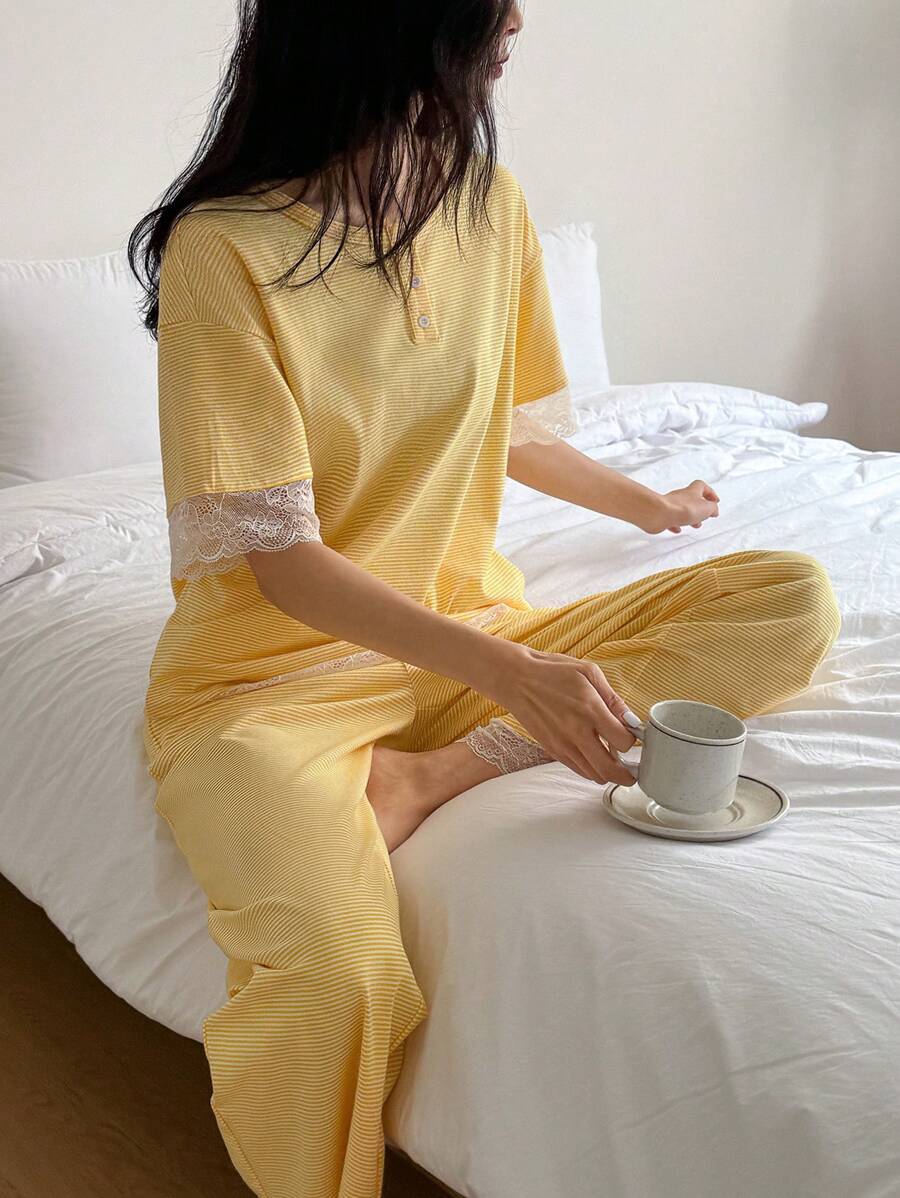 DAZY 2 件女士宽松条纹短袖睡衣套装,返校服 - 黃色 - 查看 1