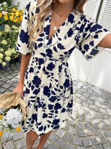SHEIN LUNE 休闲女式露背拼接短款连衣裙 女式夏装 女式夏装 度假装 女式夏装 女式太阳裙 乡村演唱会服装 女式夏装 度假装 女式波西米亚风度假连衣裙 女士休闲连衣裙 女士教师服装 女士机场服装 女式夏装 女式碎花裙 女式飘逸裙 波西米亚风女装 夏季连衣裙 夏季度假连衣裙 外出服装 - 彩色 - 查看 4