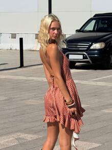 SHEIN ICON 女式格子荷叶边不对称下摆性感露背吊带连衣裙 7 月 4 日女士服装 返校波西米亚风 - 紅色 - 查看 3