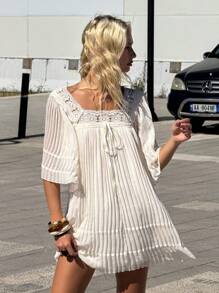 SHEIN ICON 波西米亚风格白色迷你连衣裙，3/4 喇叭袖，荷叶边，宽松版型，适合海滩度假