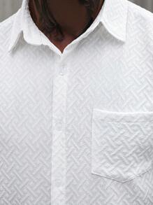 Manfinity Homme 男士夏季纯色单排扣休闲口袋短袖衬衫 - 白色 - 查看 2