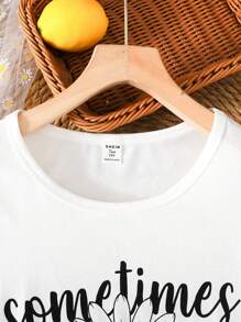 SHEIN Leap Crew 青少年女孩两件套：花卉印花宽松 T 恤和高腰 A 字裙，休闲度假装 - 綠色 - 查看 4