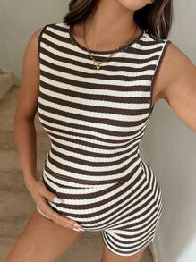 SHEIN Set van 2 gestreepte tanktops en verstelbare tailleshorts voor zwangerschap, figuurflatterend