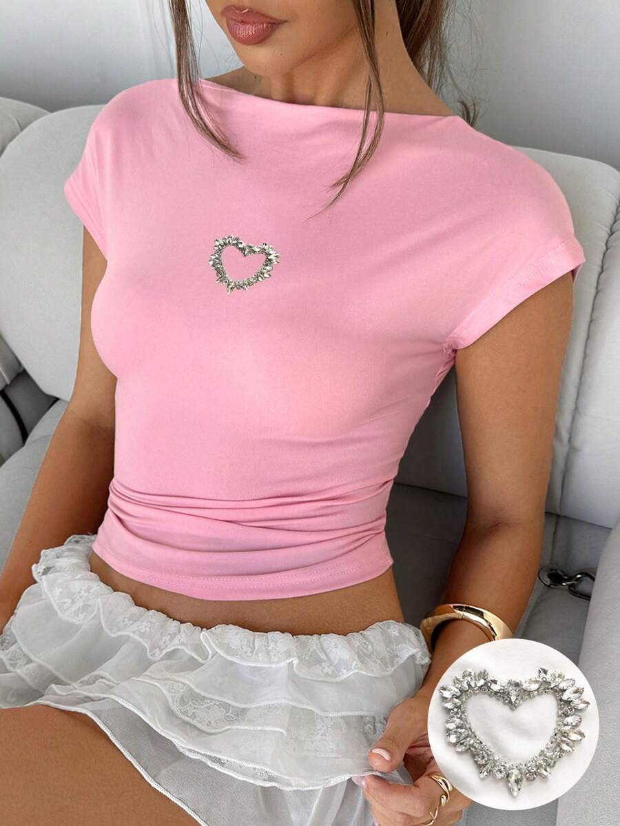 SHEIN MOD 心形水钻装饰休闲简约图案圆领修身镂空后背女式 T 恤，粉色上衣，适合夏季