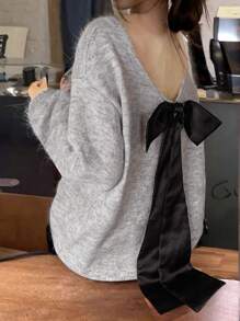 DAZY Damen Rundhals Pullover mit offenem Rücken und Schleifen-Dekor, langer Arm, Lässig, Herbstmode für Frauen