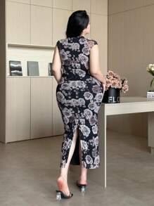 Vibekara Retro Elegant Hollowed-Out Mandarin Collar Cheongsam Style Mini Dress With Slit, Fitted Slim Summer Sexy Floral Print Party Dress For Young Women - Black - View 2