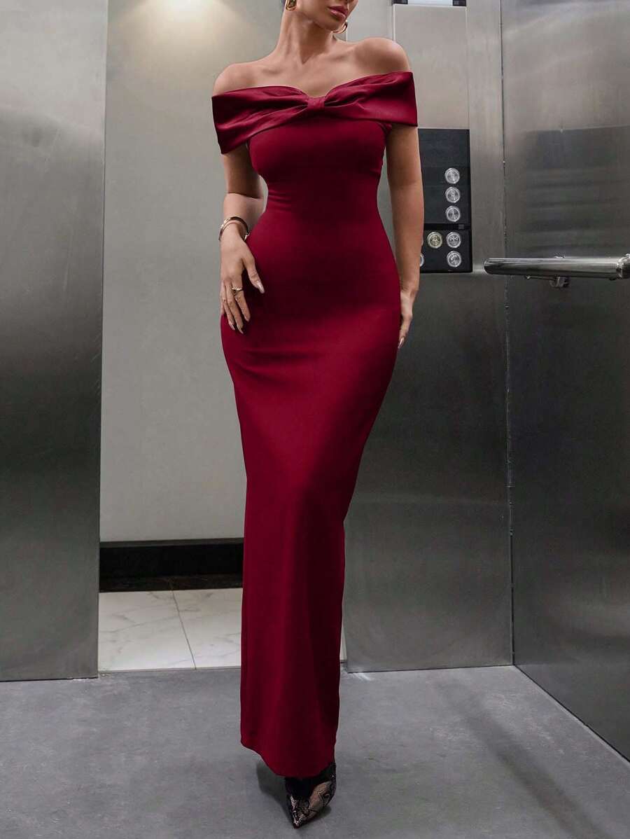 EURMUSE Elegant Style, Bardot Shoulder, Satin Bow Detailed On Front Long Black Dress - Red - View 1