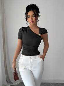 Elenzga 女士优雅不对称领口 3D 玫瑰金金属纽扣缀饰短袖 T 恤 - 黑色 - 查看 3