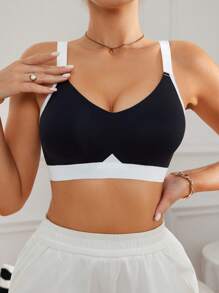 SHEIN Sujetador sin aros para mujer, sin costuras, con tirantes anchos, levantador de busto, con puntada de color contrastante para uso diario - Blanco y Negro - Ver 8