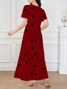 Mulvari Women's Elegant V-Neck Short Sleeve Printed Knit Dress, Suitable For Layering, Work, Dating, Casual, Party, Festivals. Featuring Clover Print Design, Flattering Silhouette, Perfect For Summer Women Casual Dress Women Dresses Birthday Women S Clothes Women Plus Clothing Formal Women Birthday Outfit